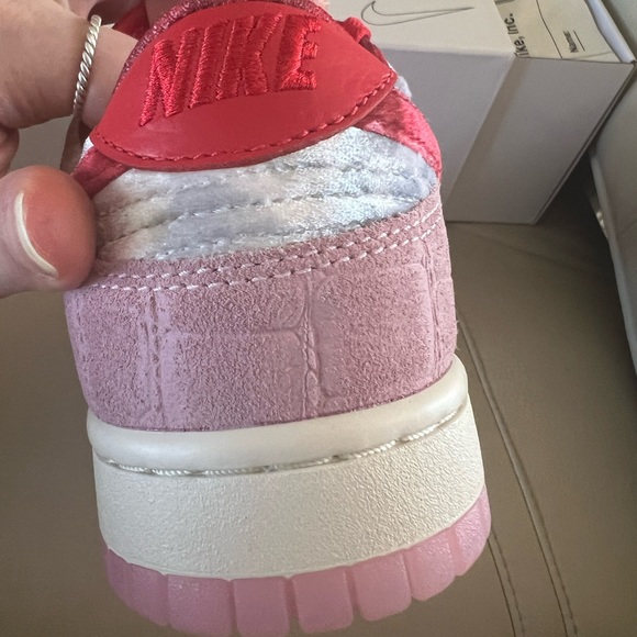 NEW Nike Dunks ‘Nike By You’ Custom Made - Picture 6 of 6